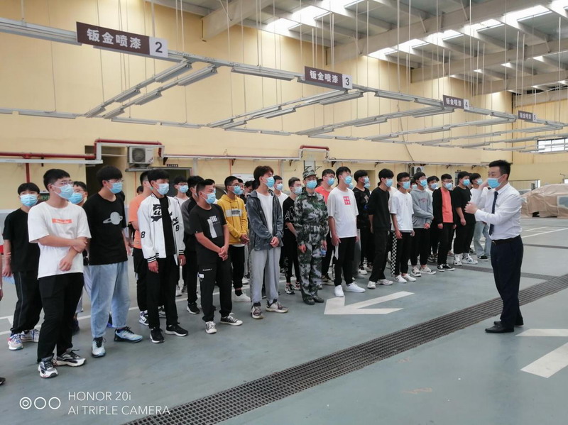 日出水了啊快点使劲动态图