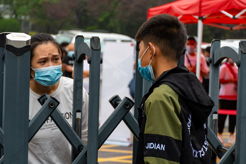 日出水了啊快点使劲动态图