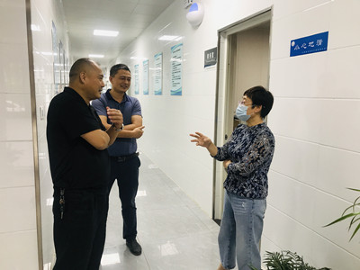 日出水了啊快点使劲动态图