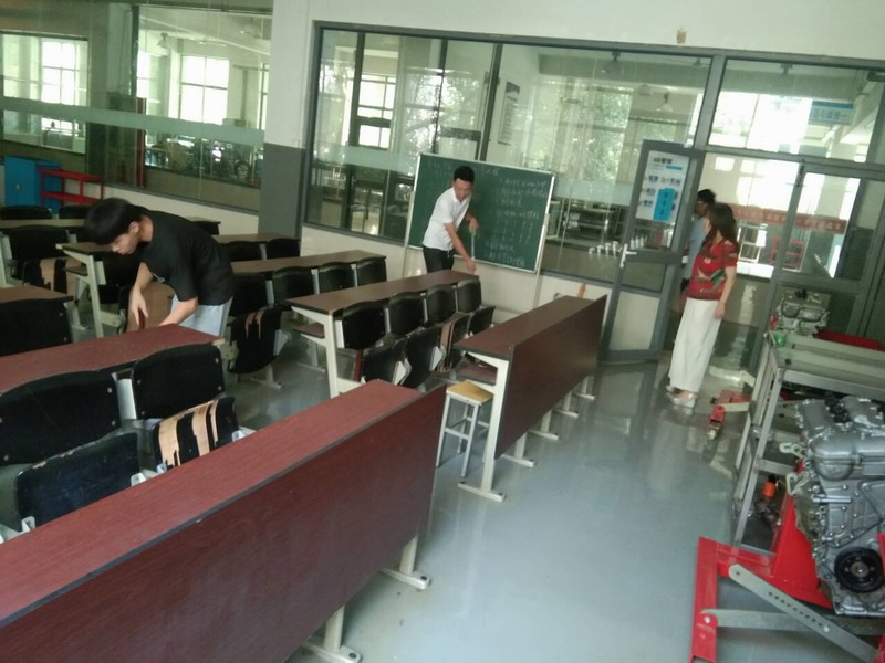 日出水了啊快点使劲动态图