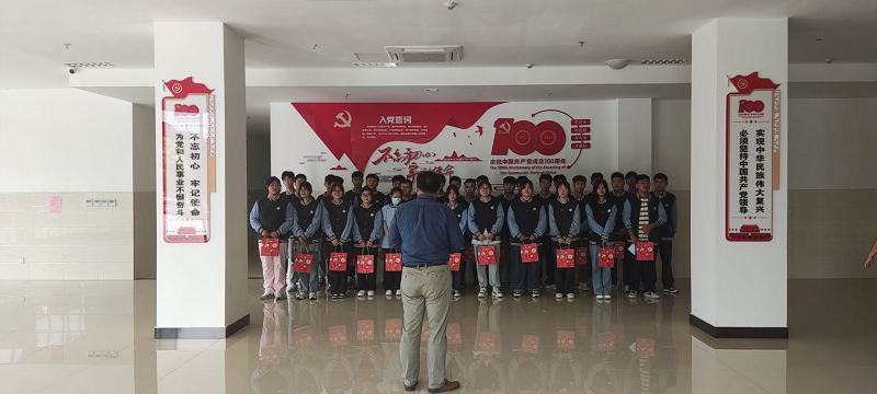 日出水了啊快点使劲动态图