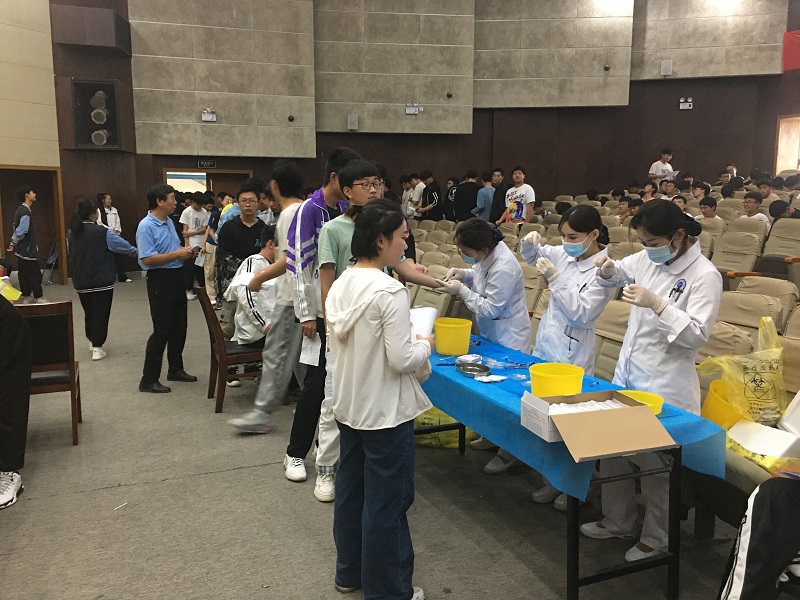 日出水了啊快点使劲动态图