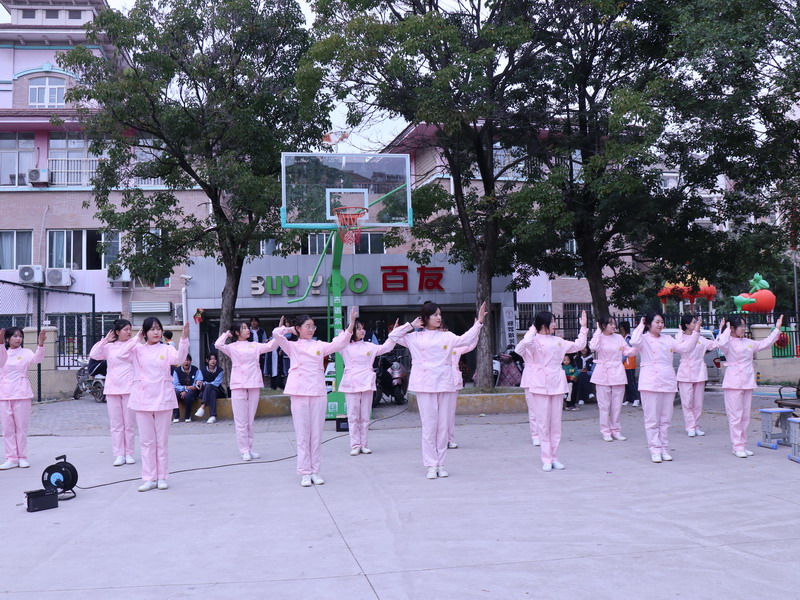 日出水了啊快点使劲动态图