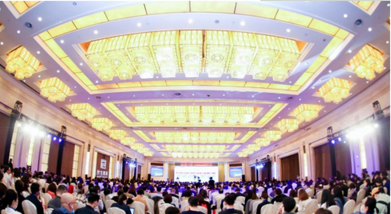 日出水了啊快点使劲动态图