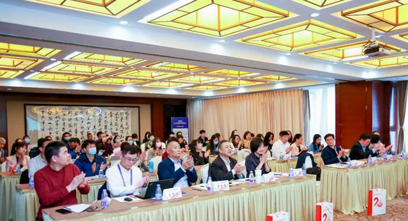 日出水了啊快点使劲动态图