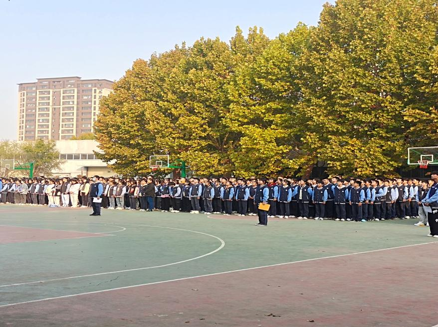 日出水了啊快点使劲动态图