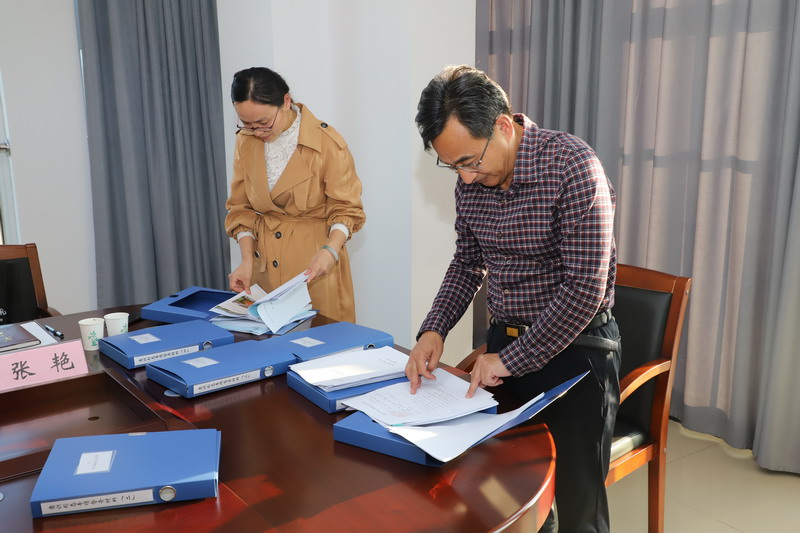 日出水了啊快点使劲动态图