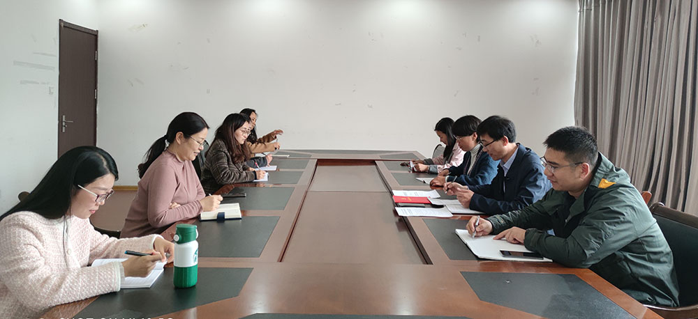 日出水了啊快点使劲动态图