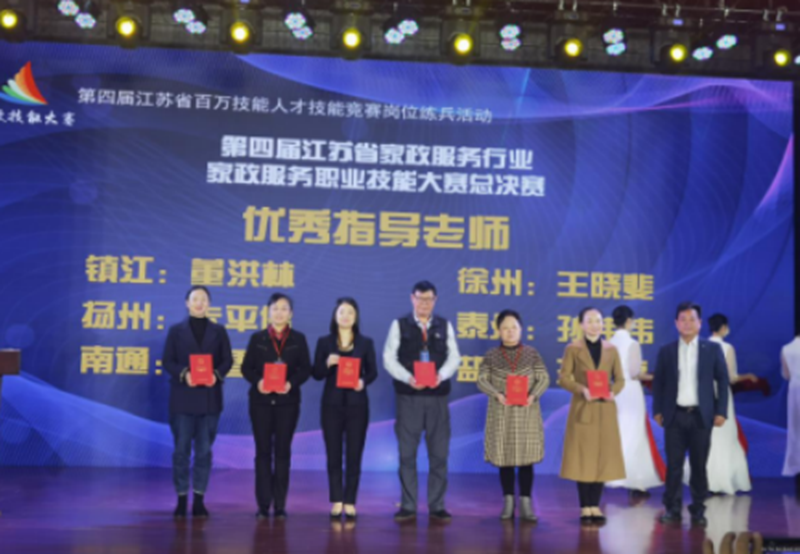 日出水了啊快点使劲动态图