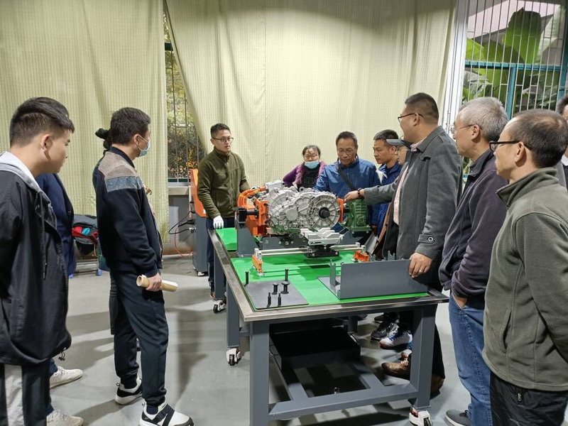 日出水了啊快点使劲动态图