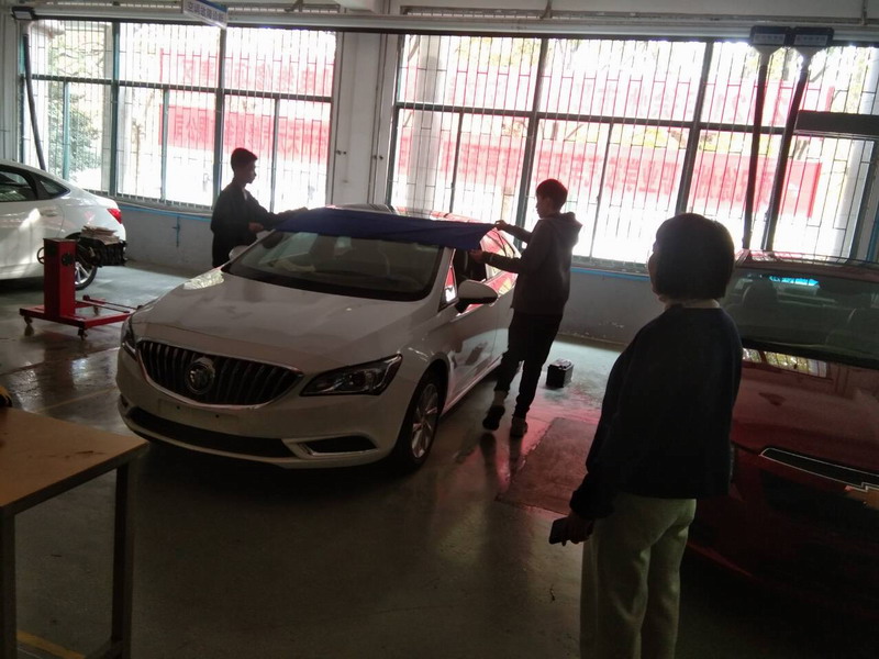 日出水了啊快点使劲动态图