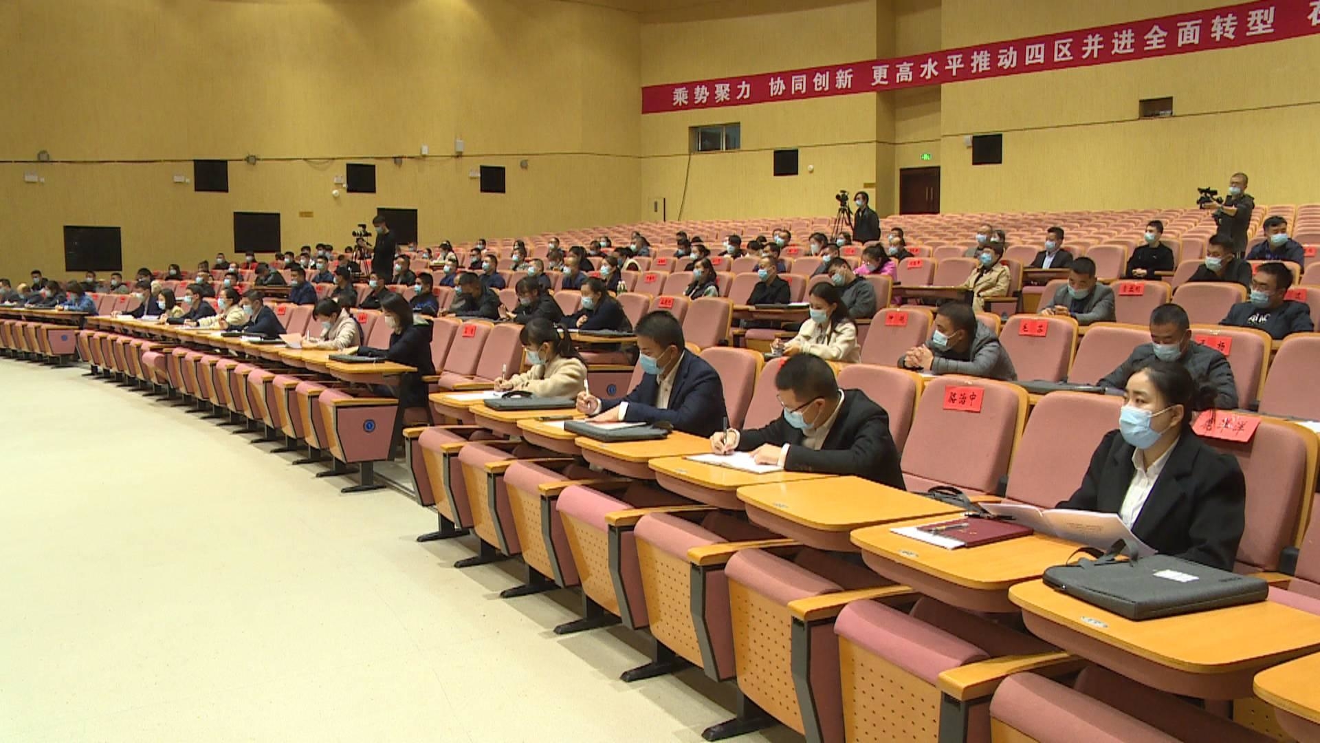 日出水了啊快点使劲动态图