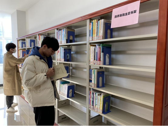 日出水了啊快点使劲动态图