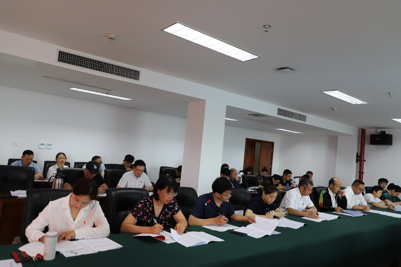 日出水了啊快点使劲动态图