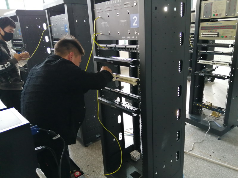 日出水了啊快点使劲动态图