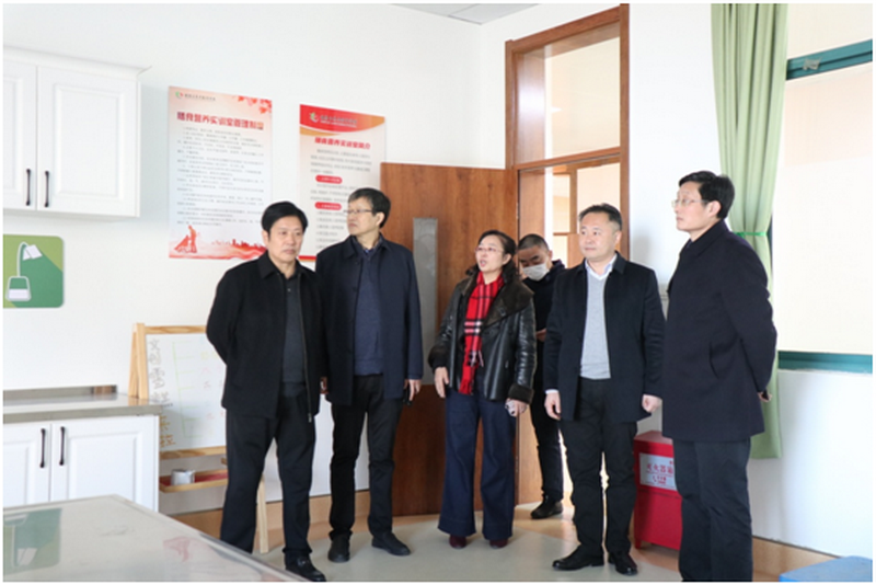 日出水了啊快点使劲动态图