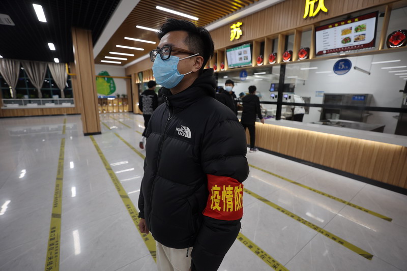 日出水了啊快点使劲动态图