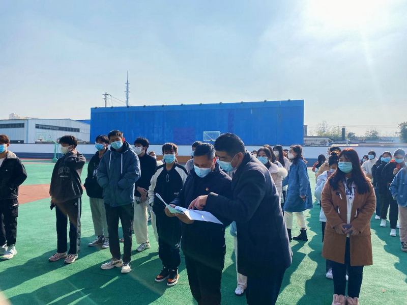 日出水了啊快点使劲动态图