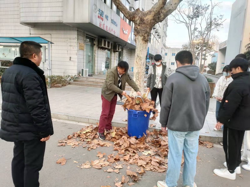 日出水了啊快点使劲动态图