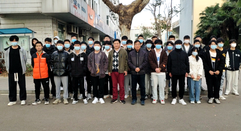 日出水了啊快点使劲动态图