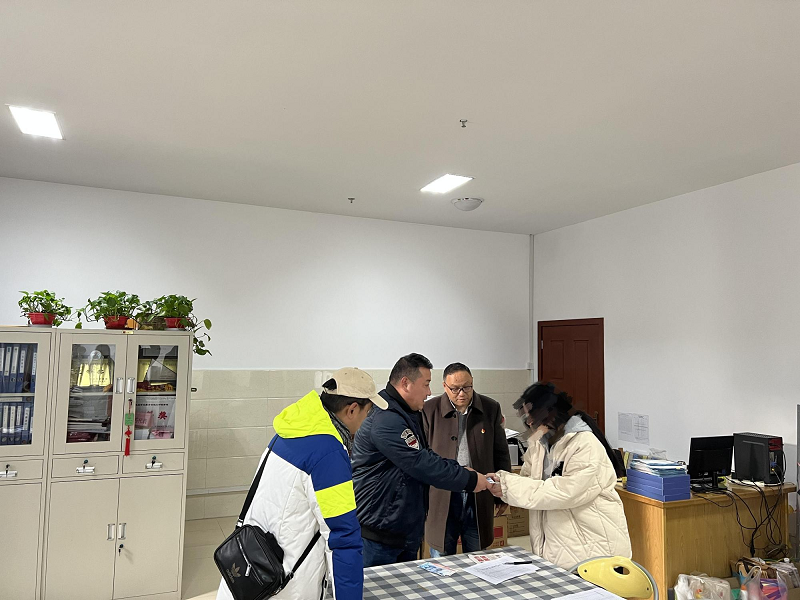 日出水了啊快点使劲动态图