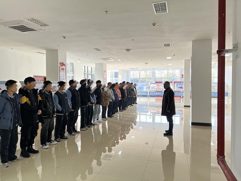 日出水了啊快点使劲动态图