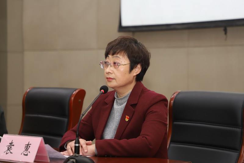 日出水了啊快点使劲动态图