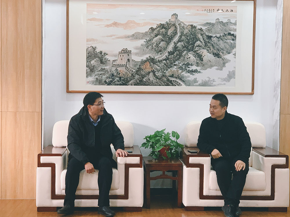 日出水了啊快点使劲动态图