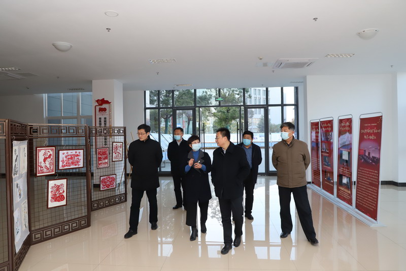 日出水了啊快点使劲动态图