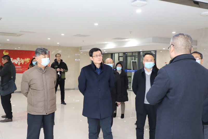 日出水了啊快点使劲动态图