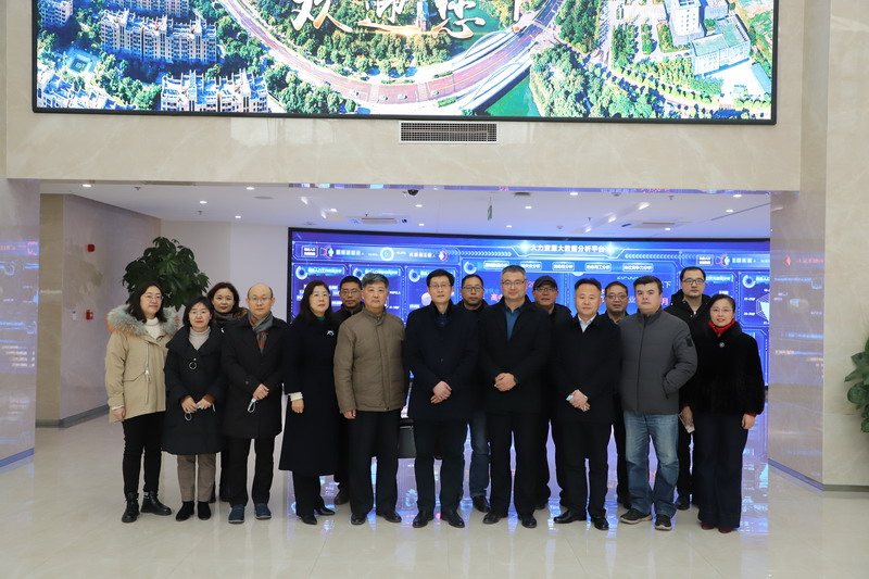 日出水了啊快点使劲动态图