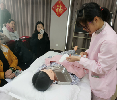 日出水了啊快点使劲动态图