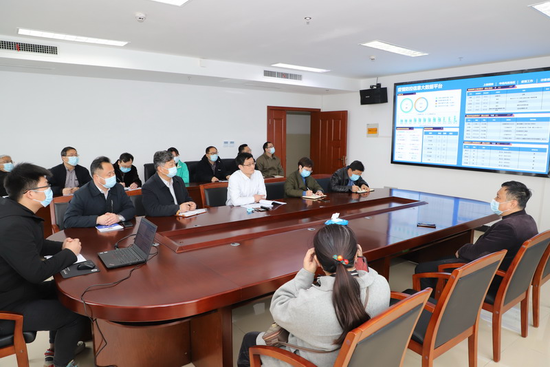 日出水了啊快点使劲动态图