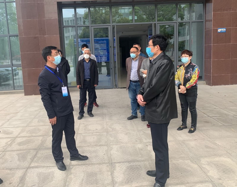 日出水了啊快点使劲动态图