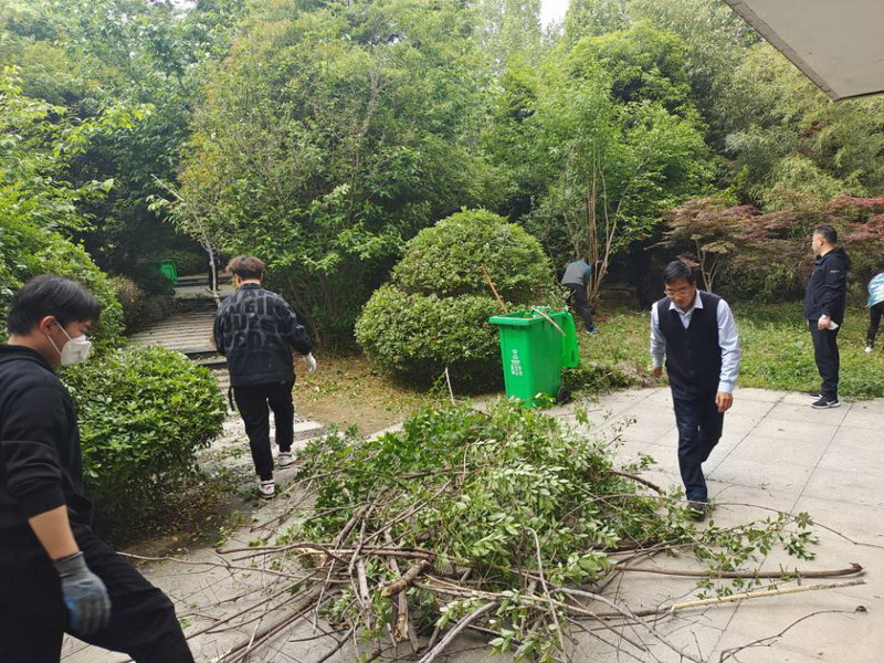 日出水了啊快点使劲动态图