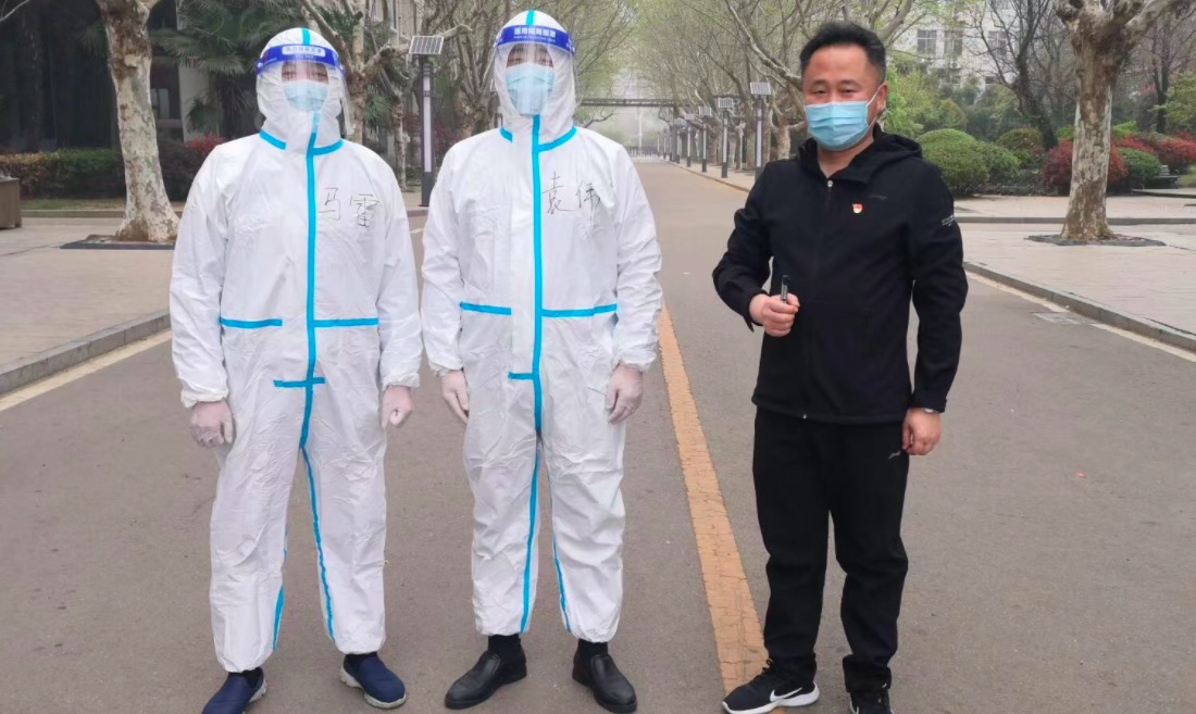 日出水了啊快点使劲动态图