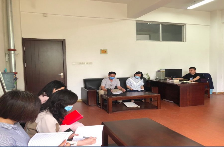 日出水了啊快点使劲动态图