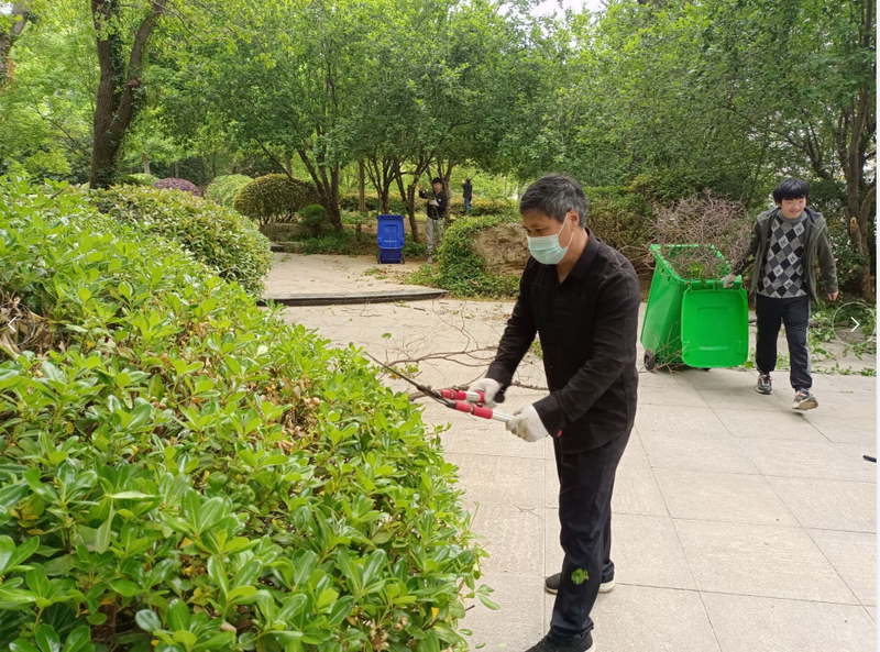 日出水了啊快点使劲动态图