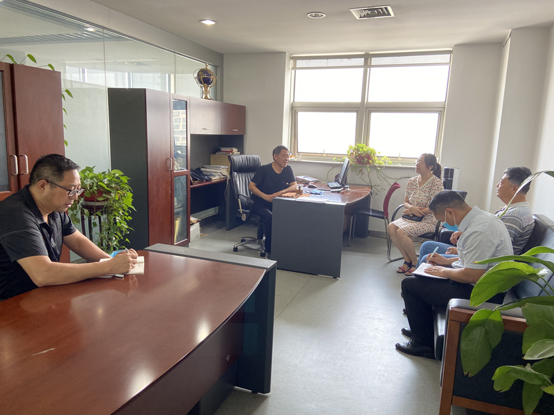 日出水了啊快点使劲动态图