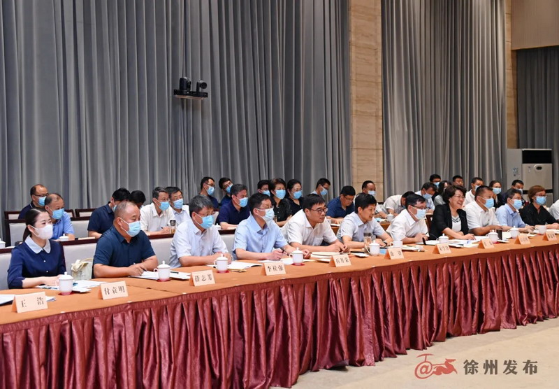 日出水了啊快点使劲动态图