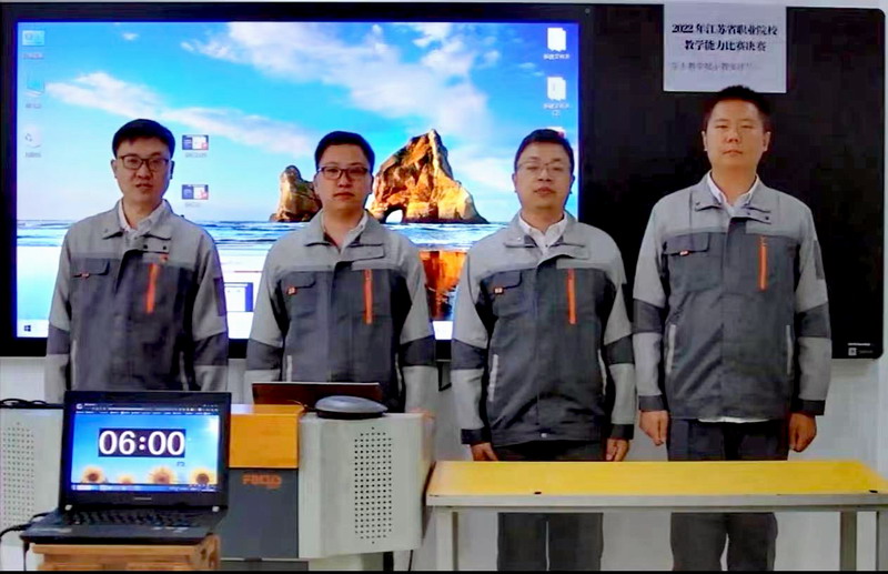 日出水了啊快点使劲动态图