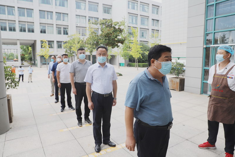 日出水了啊快点使劲动态图