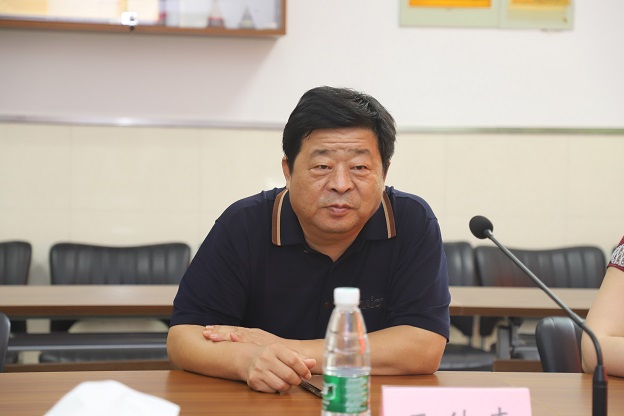 日出水了啊快点使劲动态图