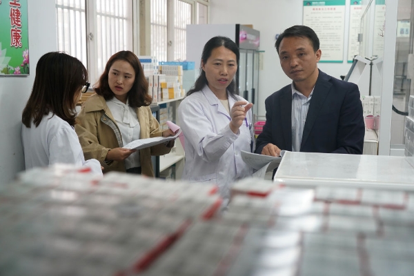 2.jpg 日出水了啊快点使劲动态图