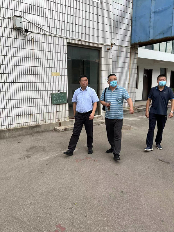 日出水了啊快点使劲动态图