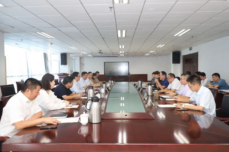 日出水了啊快点使劲动态图