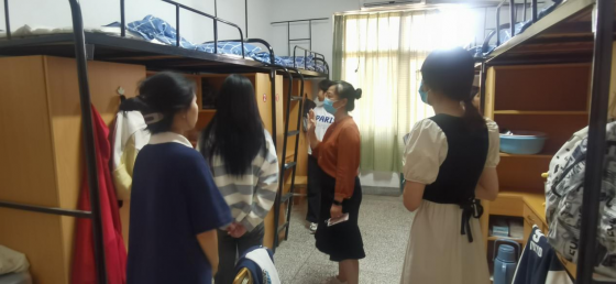 日出水了啊快点使劲动态图