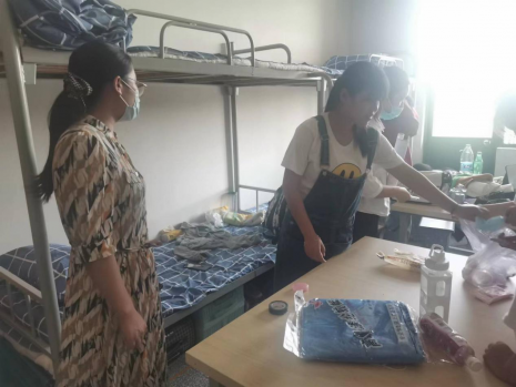 日出水了啊快点使劲动态图