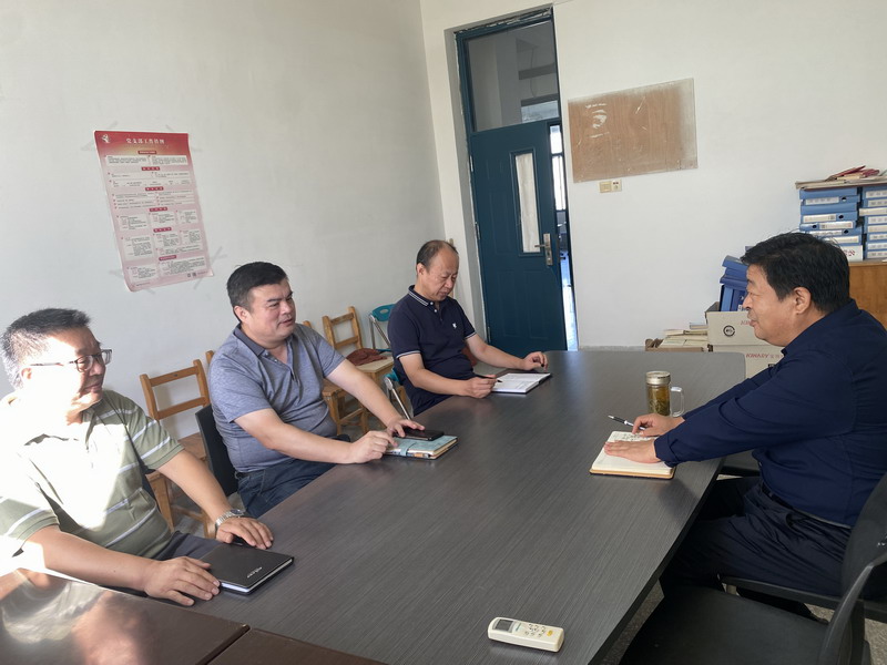 日出水了啊快点使劲动态图