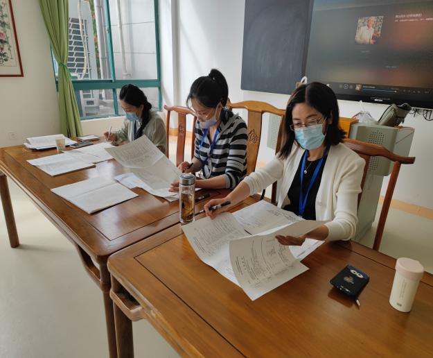 日出水了啊快点使劲动态图